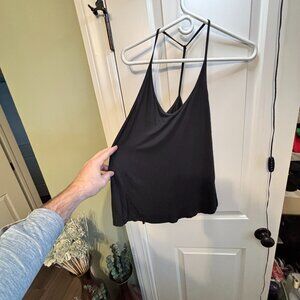 Pre-worn MINT Lululemon Women's Size 8 Black Tank Top
